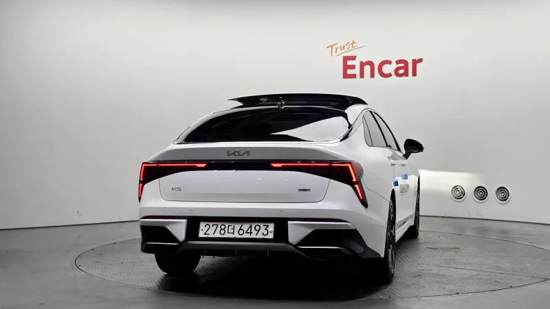 Kia K5