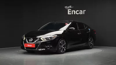 Nissan MAXIMA