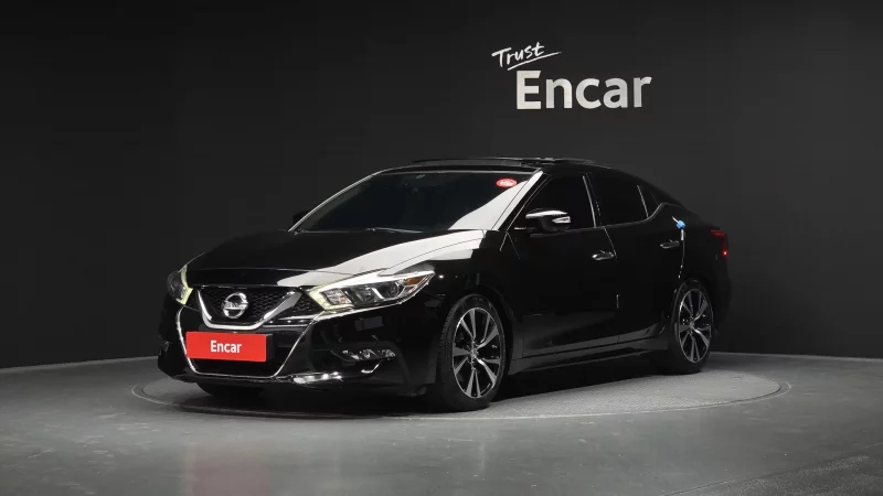 Nissan MAXIMA