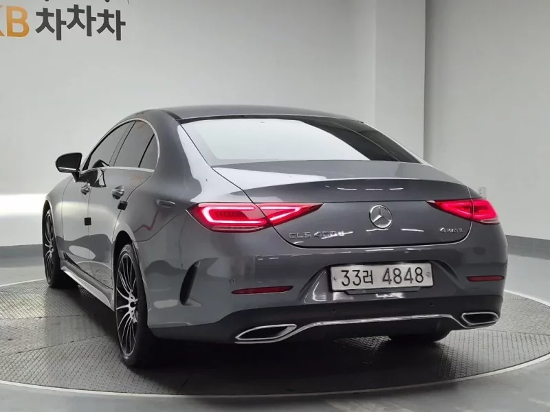 Mercedes-Benz CLS-Class