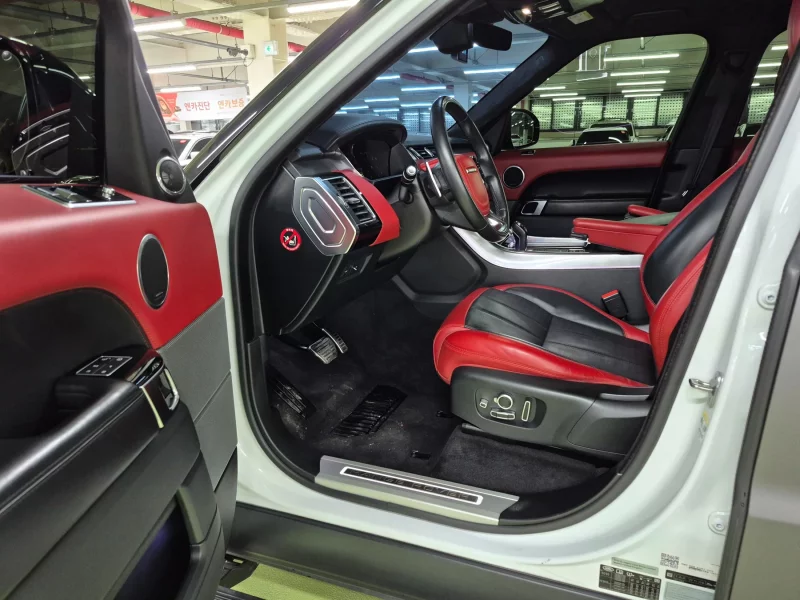 Land Rover RANGE ROVER SPORT