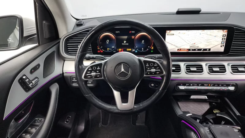 Mercedes-Benz GLE-Class