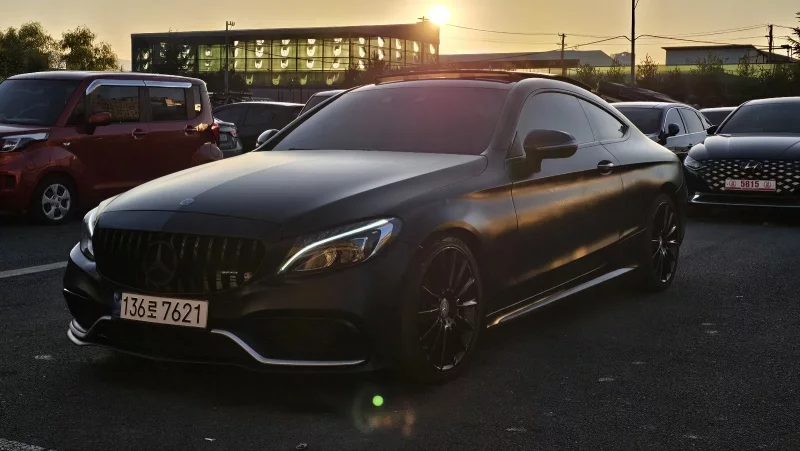 Mercedes-Benz C-Class