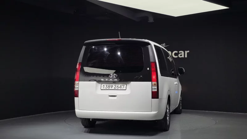 Hyundai Grand Starex