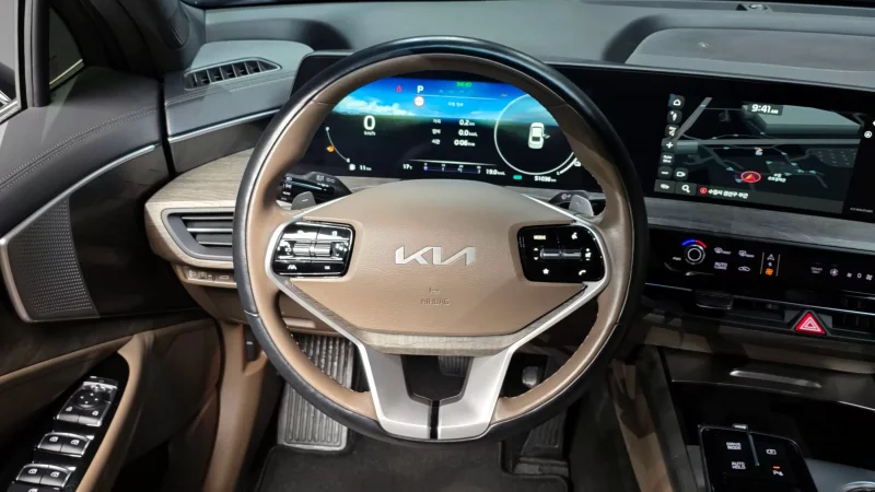 Kia K8