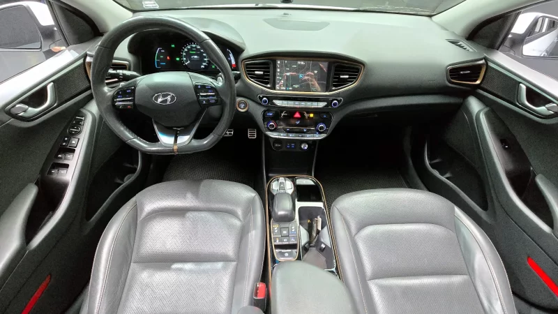 Hyundai Ioniq