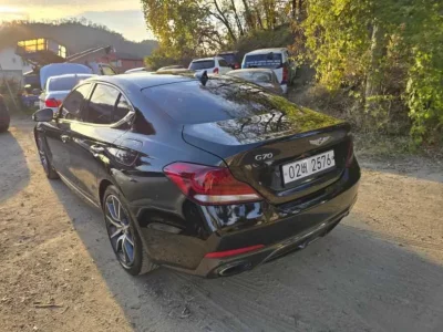 Genesis G70