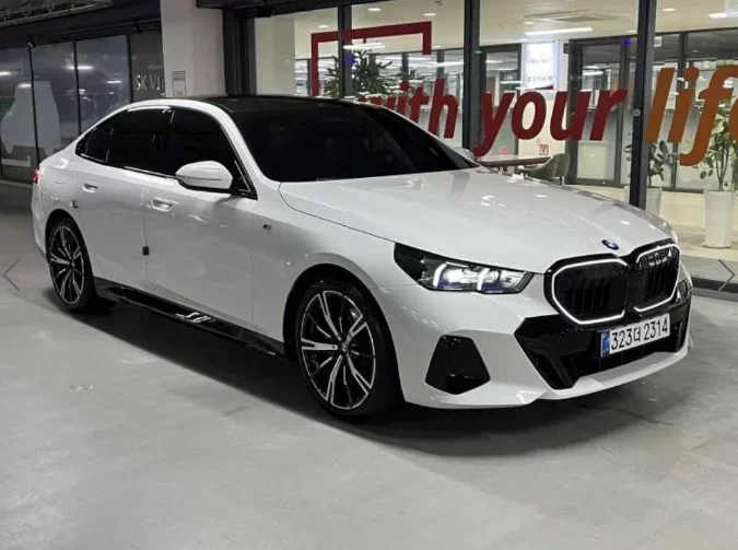BMW 5-Series