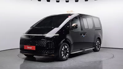Hyundai Staria