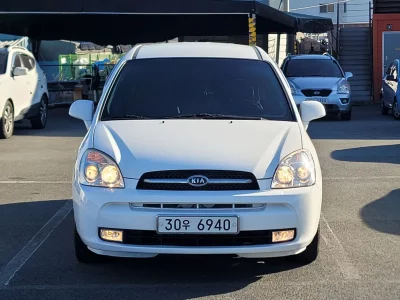 Kia Carens