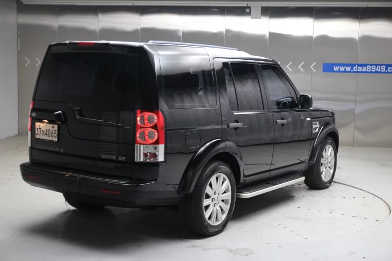 Land Rover DISCOVERY