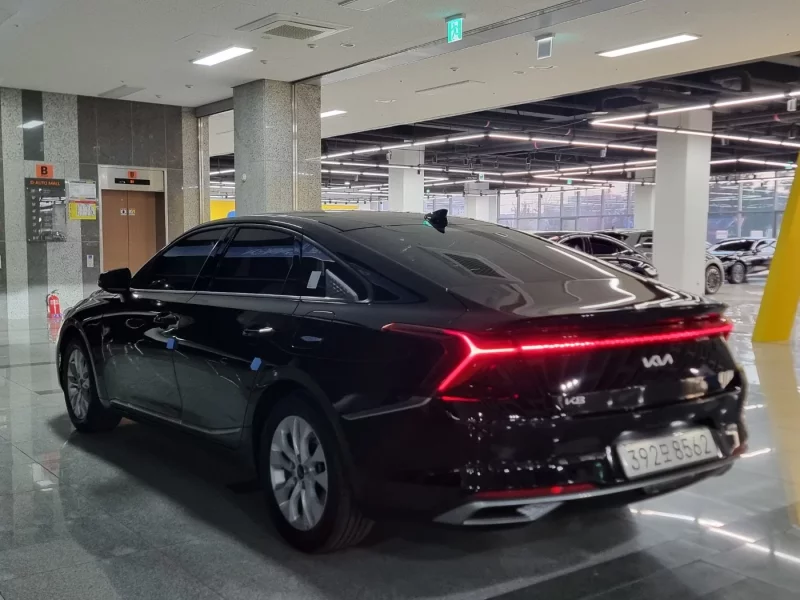 Kia K8