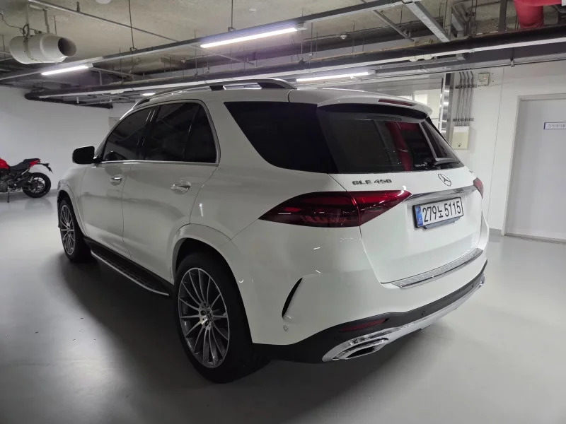 Mercedes-Benz GLE-Class
