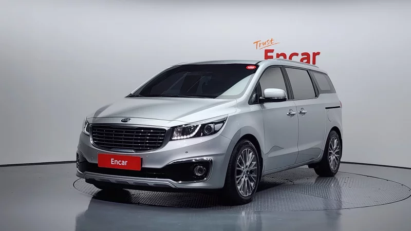 Kia Carnival