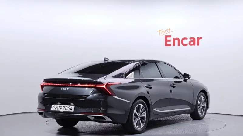 Kia K8