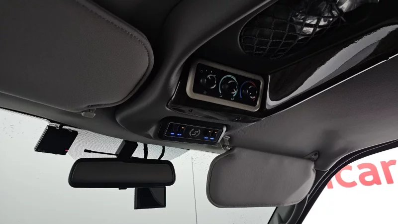 Chevrolet Express Van