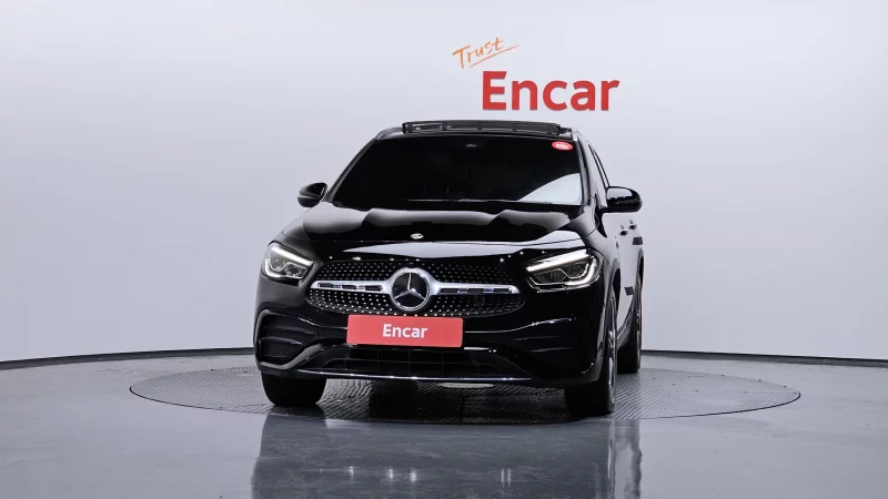 Mercedes-Benz GLA-Class