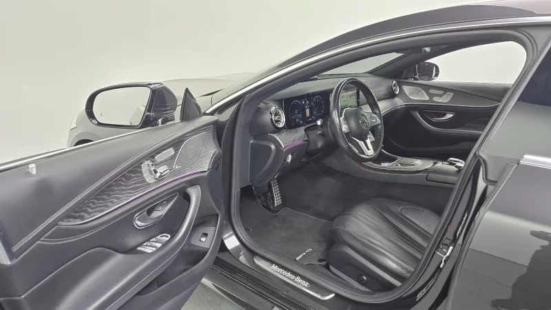 Mercedes-Benz CLS-Class