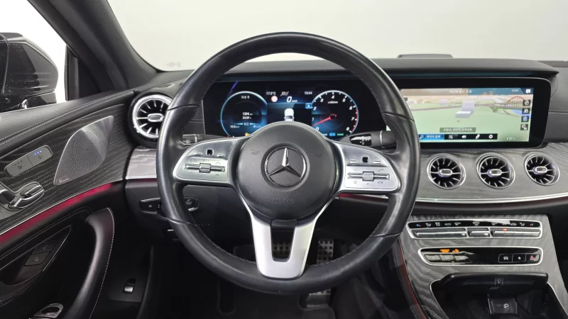 Mercedes-Benz CLS-Class