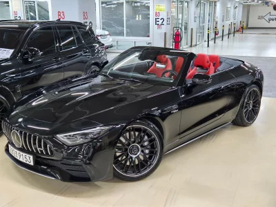 Mercedes-Benz SL-Class