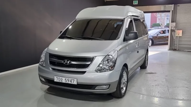 Hyundai Starex