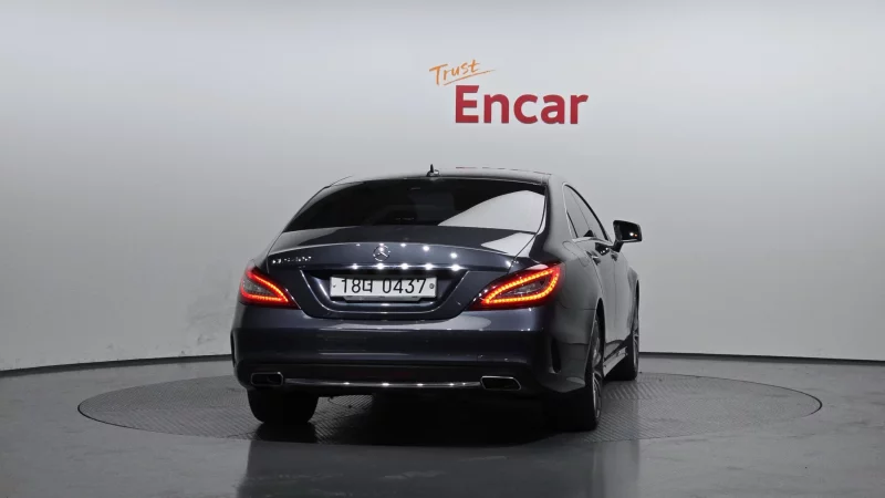 Mercedes-Benz CLS-Class