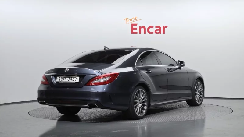 Mercedes-Benz CLS-Class