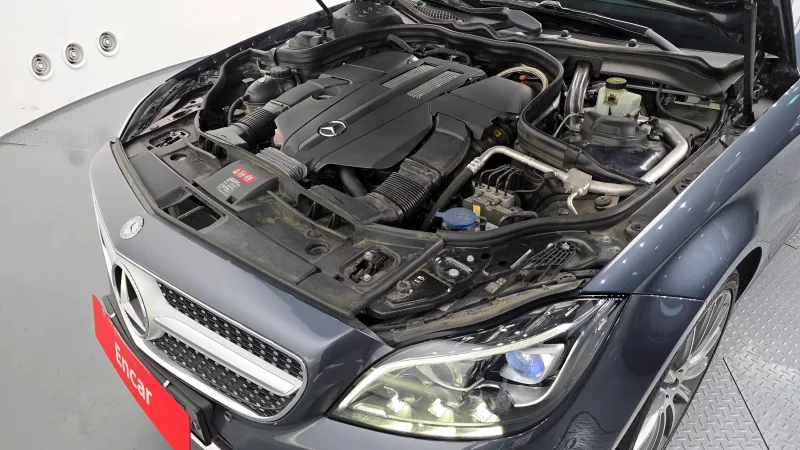 Mercedes-Benz CLS-Class