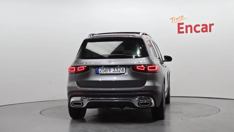 Mercedes-Benz GLB-Class