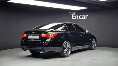 Infiniti Q50