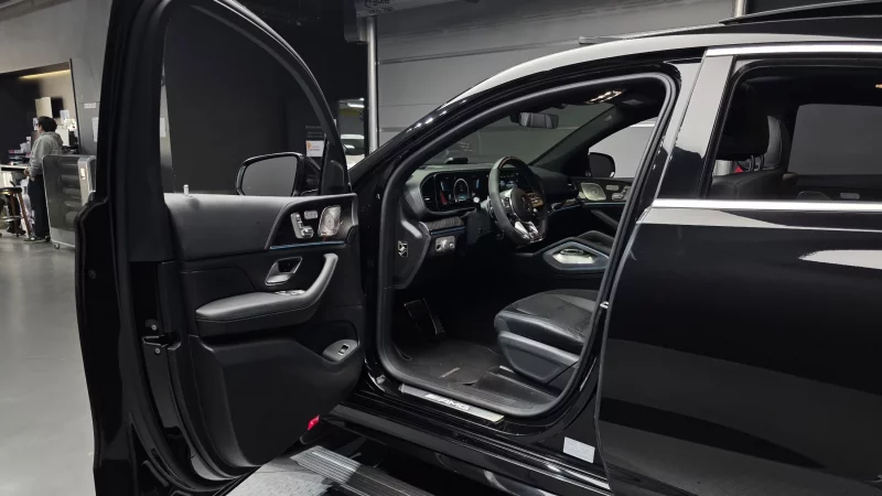 Mercedes-Benz GLE-Class