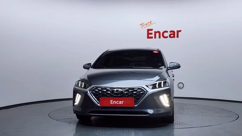 Hyundai Ioniq