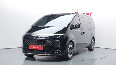 Hyundai Staria