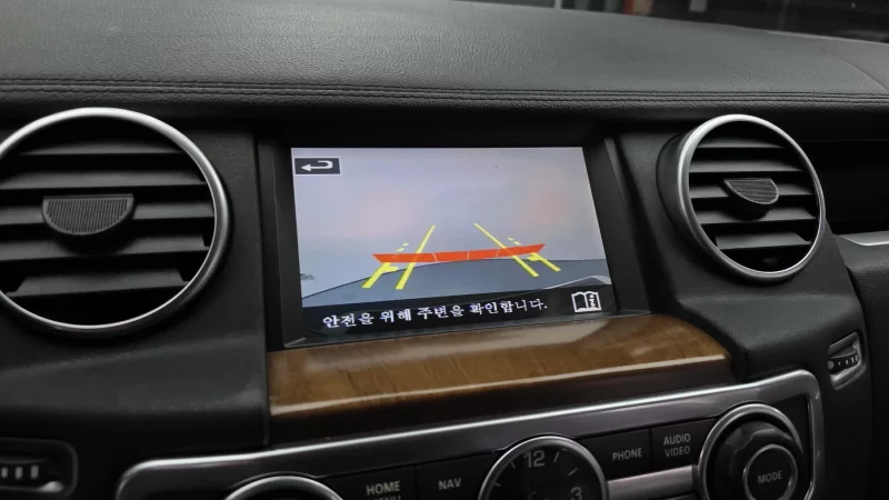 Land Rover DISCOVERY