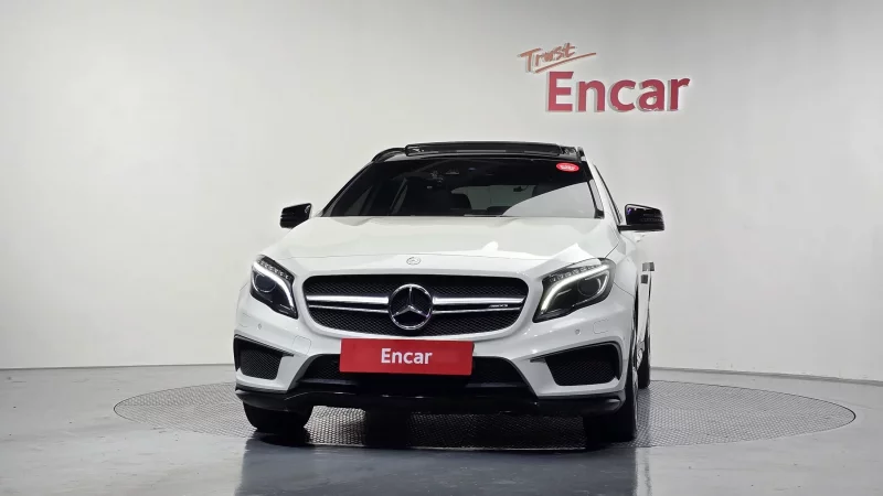 Mercedes-Benz GLA-Class