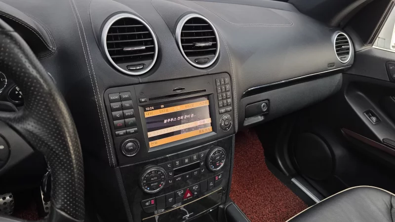 Mercedes-Benz M-class