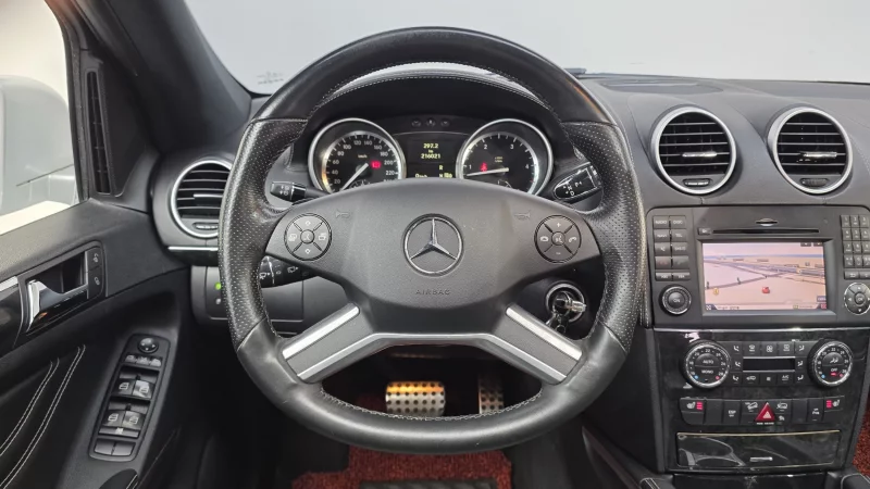 Mercedes-Benz M-class