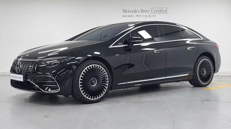 Mercedes-Benz EQS