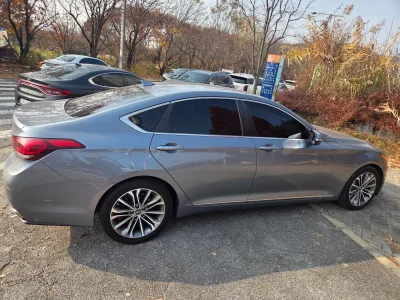 Hyundai Genesis