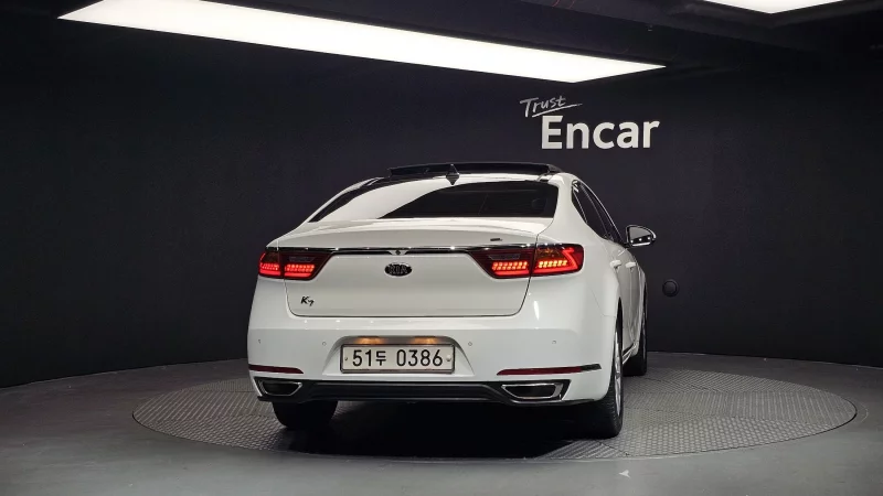 Kia K7