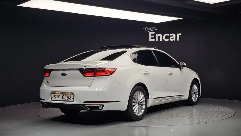 Kia K7