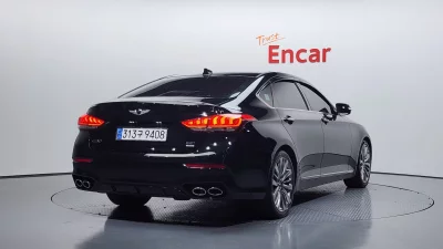 Hyundai Genesis