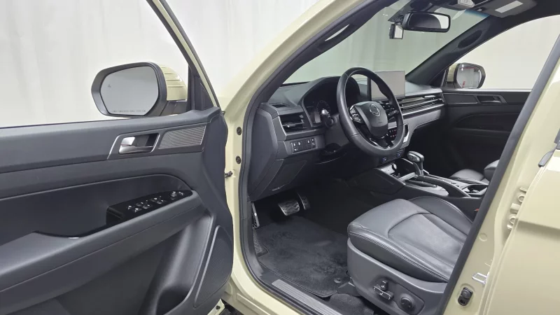 SsangYong Rexton Sports