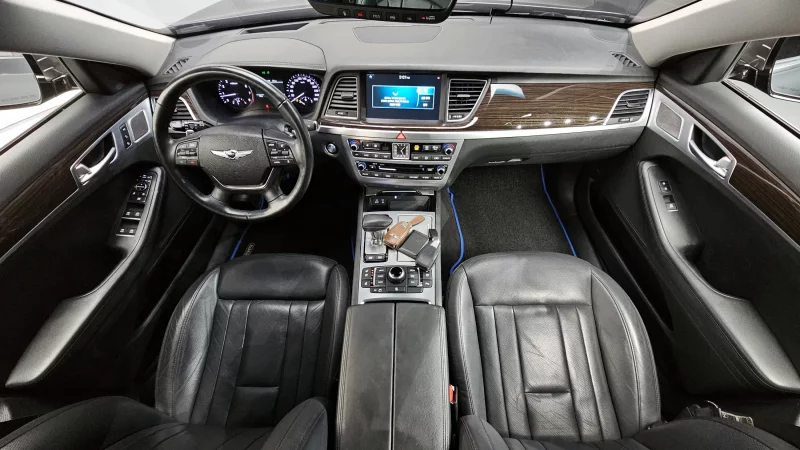 Genesis G80