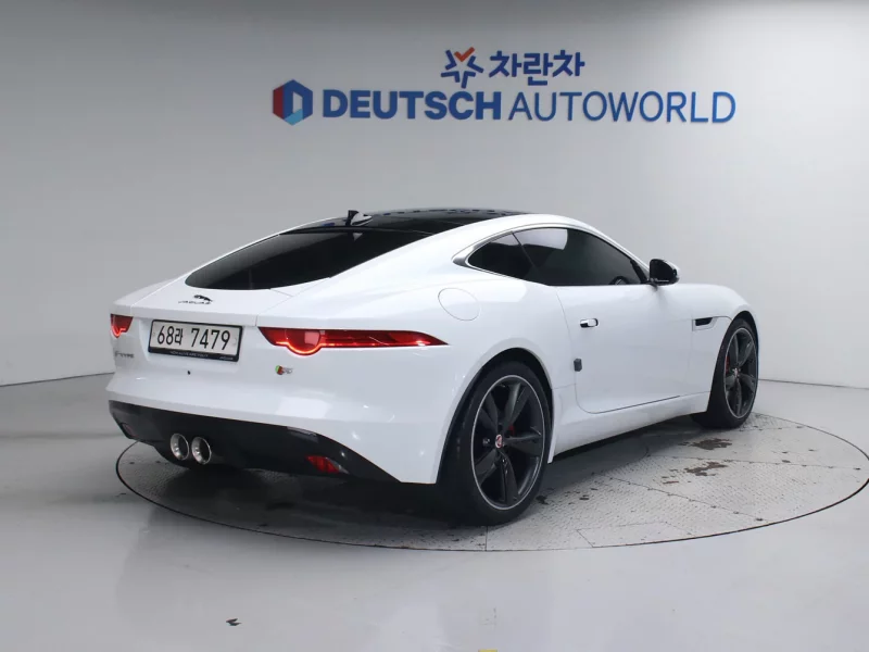 Jaguar F-TYPE