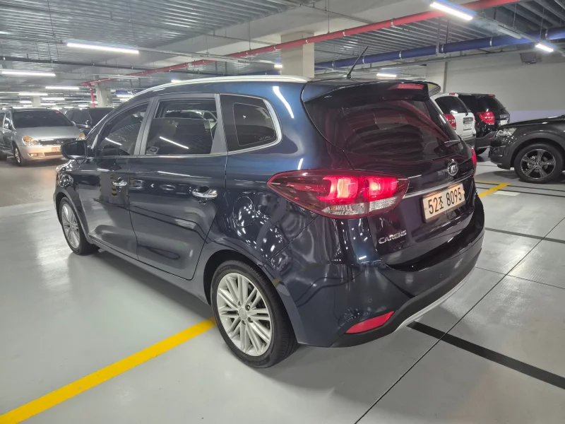 Kia Carens