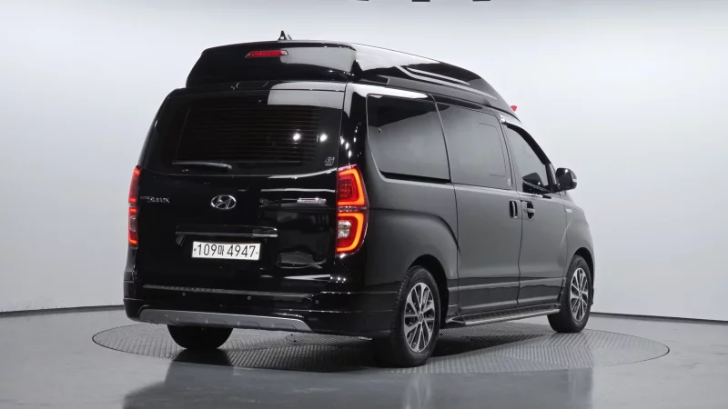 Hyundai Grand Starex