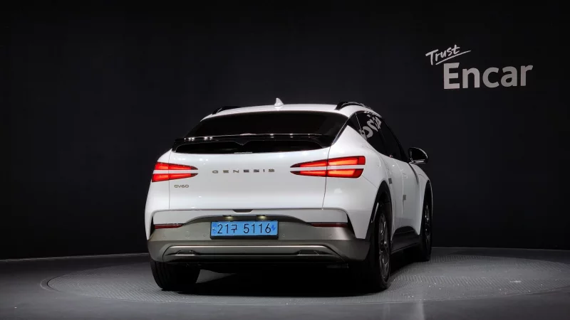 Genesis GV60