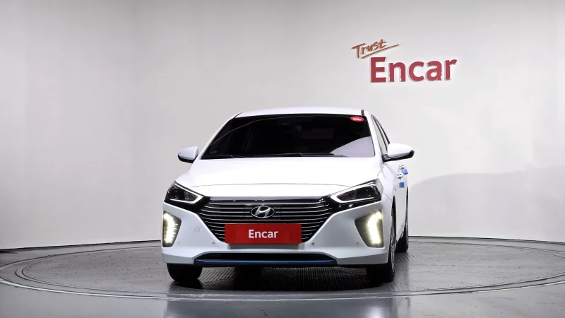 Hyundai Ioniq
