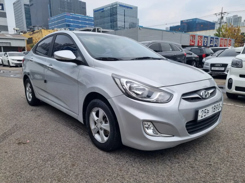 Hyundai Accent